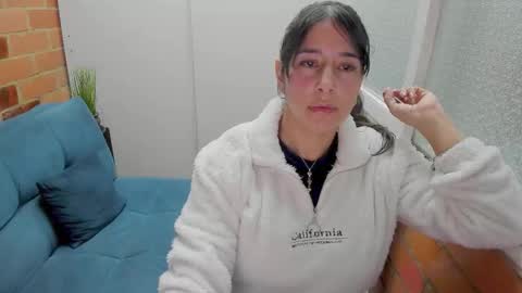 Snapshot of penelope47 chatting on 21, 10, 2025 Penelope online show from 21, 10, 2025