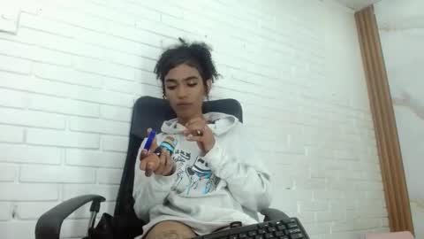 Penelopee Rouse online show from 4, 11, 2025