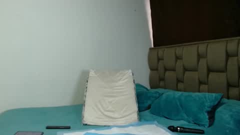 penelopemist online show from 19, 9, 2025