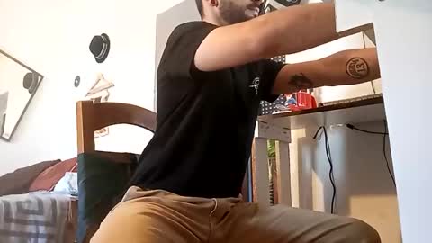 Snapshot of penesvoladores92 chatting on 18, 11, 2025 penesvoladores92 online show from 18, 11, 2025