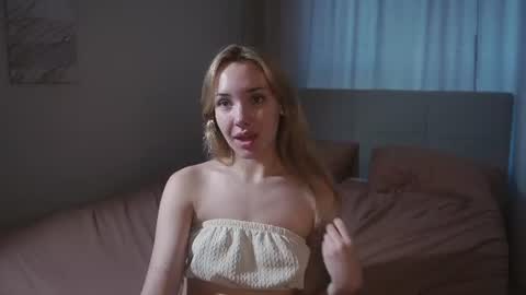 Snapshot of penylust chatting on 30, 7, 2026 im Kira today is my 1st day here 3 online show from 30, 7, 2026