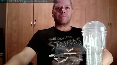 Snapshot of pepinoholandes chatting on 14, 11, 2025 Pepino Holandes online show from 14, 11, 2025