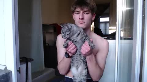 Snapshot of pepito1083 chatting on 5, 3, 2025 cutebelgianboy online show from 5, 3, 2025