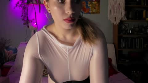 Snapshot of pepperage chatting on 30, 1, 2025 Olivia online show from 30, 1, 2025