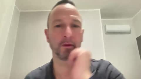 peppinslosqualo online show from 5, 4, 2026