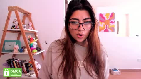 Sarah Ana Banana online show from 3, 3, 2026