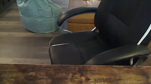 Snapshot of perfecto1957 chatting on 27, 2, 2026 perfecto1957 online show from 27, 2, 2026