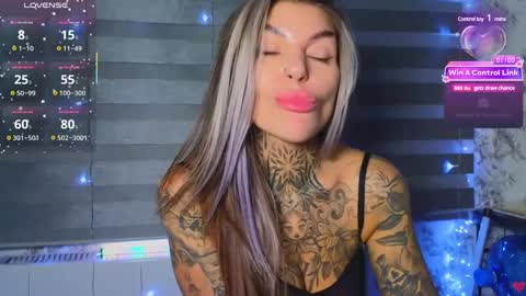 Snapshot of perfecttbaby77n chatting on 3, 3, 2025 Anna online show from 3, 3, 2025