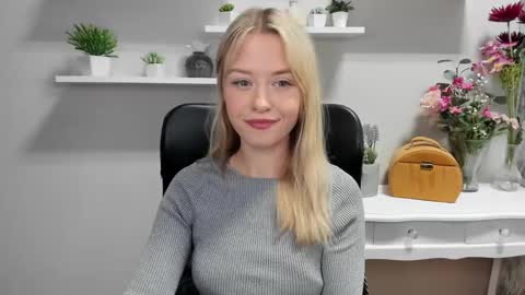 Snapshot of perfectxcindy chatting on 5, 12, 2024 Cindy online show from 5, 12, 2024