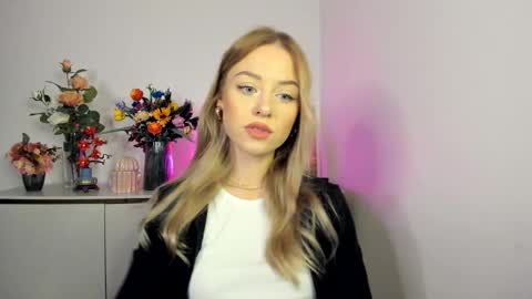 Cindy online show from 24, 11, 2025