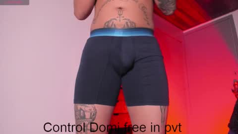 Snapshot of performansmen chatting on 15, 12, 2025 Penrman online show from 15, 12, 2025