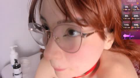 Perla Jones online show from 31, 12, 2024