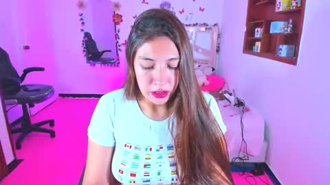 Snapshot of perlabeautiful chatting on 3, 6, 2026 PERLA online show from 3, 6, 2026