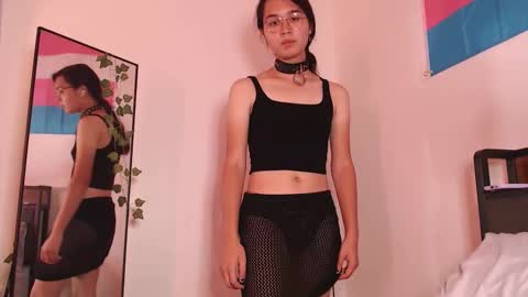 Snapshot of permango chatting on 12, 10, 2025 Permango online show from 12, 10, 2025