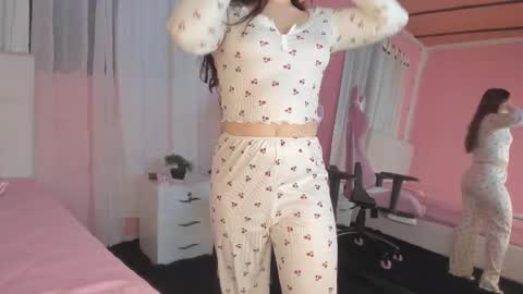 Marie online show from 21, 11, 2025