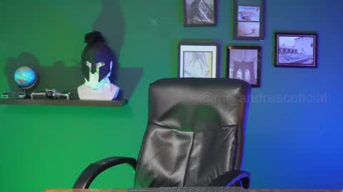 andres    online show from 7, 3, 2025