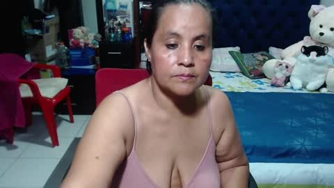 Snapshot of pervert_mommy_x chatting on 9, 12, 2024 SAMY online show from 9, 12, 2024