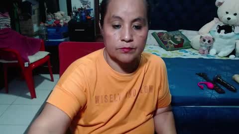 Snapshot of pervert_mommy_x chatting on 15, 12, 2024 SAMY online show from 15, 12, 2024