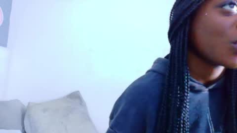 Snapshot of pervert_shydoll chatting on 22, 4, 2026 pervert_shydoll online show from 22, 4, 2026