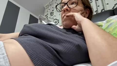 Lisa -  online show from 22, 2, 2025