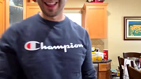 Snapshot of peteypete204 chatting on 1, 2, 2025 peteypete204 online show from 1, 2, 2025