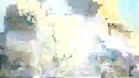 Snapshot of petite1987 chatting on 23, 9, 2025 mhariz online show from 23, 9, 2025