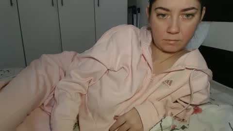 petite_danielle online show from 3, 2, 2026