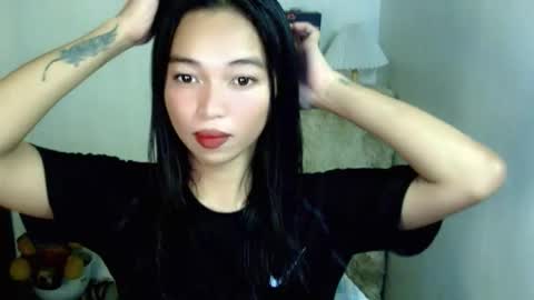 Snapshot of petite_mary69 chatting on 4, 4, 2026 petite_mary69 online show from 4, 4, 2026