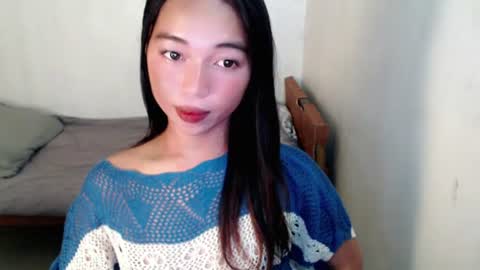petite_mary69 online show from 15, 6, 2026