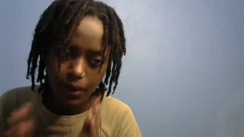 petite_star2 online show from 3, 2, 2026