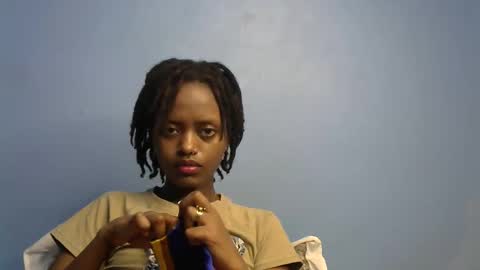 petite_star2 online show from 3, 2, 2026