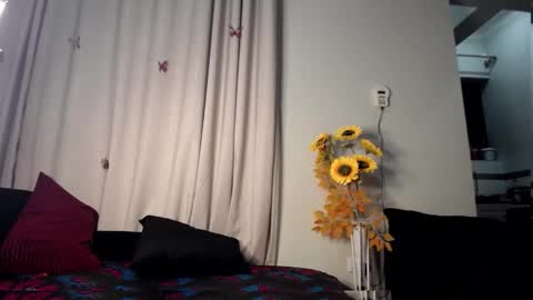 Snapshot of petitebony2478 chatting on 9, 3, 2026 ebonyshawtypetit online show from 9, 3, 2026