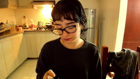 Snapshot of petitee_lunna chatting on 2, 5, 2026 Lunna online show from 2, 5, 2026