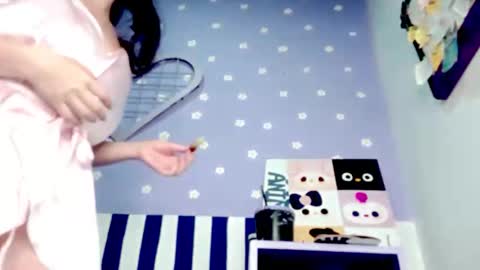 Snapshot of petiteivoryqueen chatting on 11, 4, 2026 danna online show from 11, 4, 2026