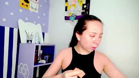 Snapshot of petiteivoryqueen chatting on 14, 5, 2026 danna online show from 14, 5, 2026
