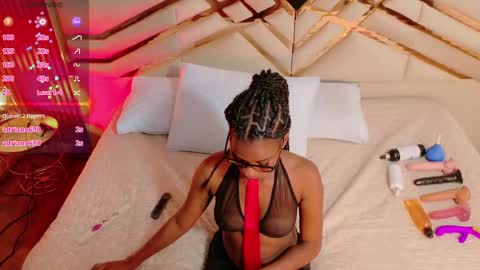 Snapshot of petitelittleebony chatting on 26, 9, 2025 little sharon online show from 26, 9, 2025