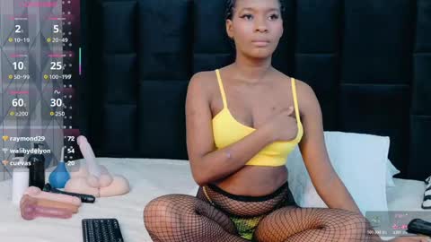 Snapshot of petitelittleebony chatting on 15, 11, 2025 little sharon online show from 15, 11, 2025