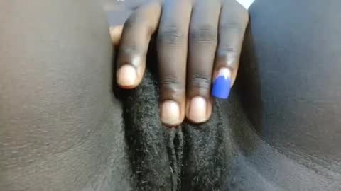 Snapshot of petiteme1 chatting on 21, 1, 2025 petiteme1 online show from 21, 1, 2025