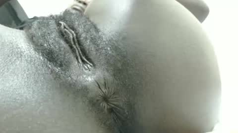 Snapshot of petiteme1 chatting on 13, 10, 2025 petiteme1 online show from 13, 10, 2025