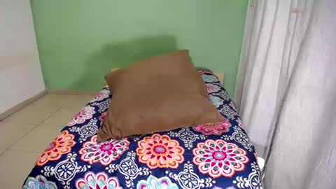 Snapshot of petitesammy chatting on 17, 3, 2026 petitesammy online show from 17, 3, 2026