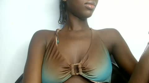 petitgirl88 online show from 2, 7, 2026