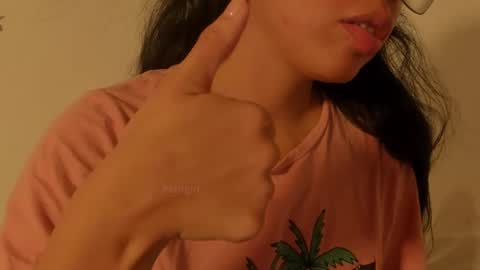 Snapshot of petitgirl_ chatting on 28, 2, 2025  J A S S  online show from 28, 2, 2025
