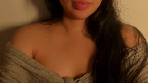 Snapshot of petitgirl_ chatting on 1, 10, 2025  J A S S  online show from 1, 10, 2025