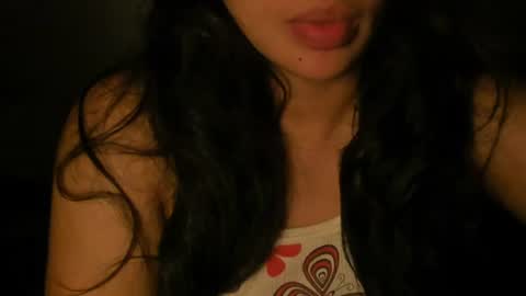 Snapshot of petitgirl_ chatting on 2, 7, 2026 J A S S online show from 2, 7, 2026