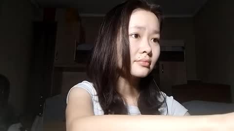 Snapshot of petronilayoshimori chatting on 4, 12, 2025 Hello Viola here online show from 4, 12, 2025