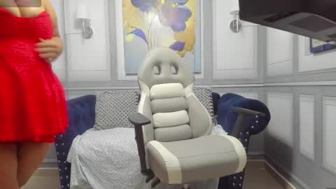    online show from 11, 11, 2025