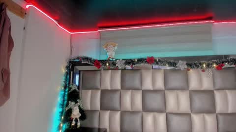 Snapshot of peyton_wat20 chatting on 17, 12, 2025 peyton_wat20 online show from 17, 12, 2025