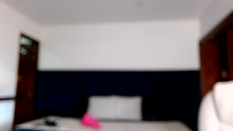 Snapshot of peytongh_ chatting on 10, 7, 2026 THG BABY online show from 10, 7, 2026