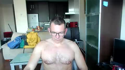 Snapshot of pg19clp4191zm chatting on 12, 2, 2026 Alex online show from 12, 2, 2026