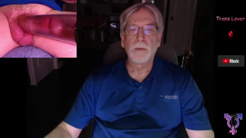 Snapshot of pghk2000 chatting on 4, 4, 2026 George online show from 4, 4, 2026